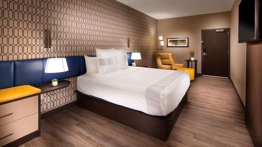 Glo Best Western Pooler - Savannah Airport Hotel الغرفة الصورة